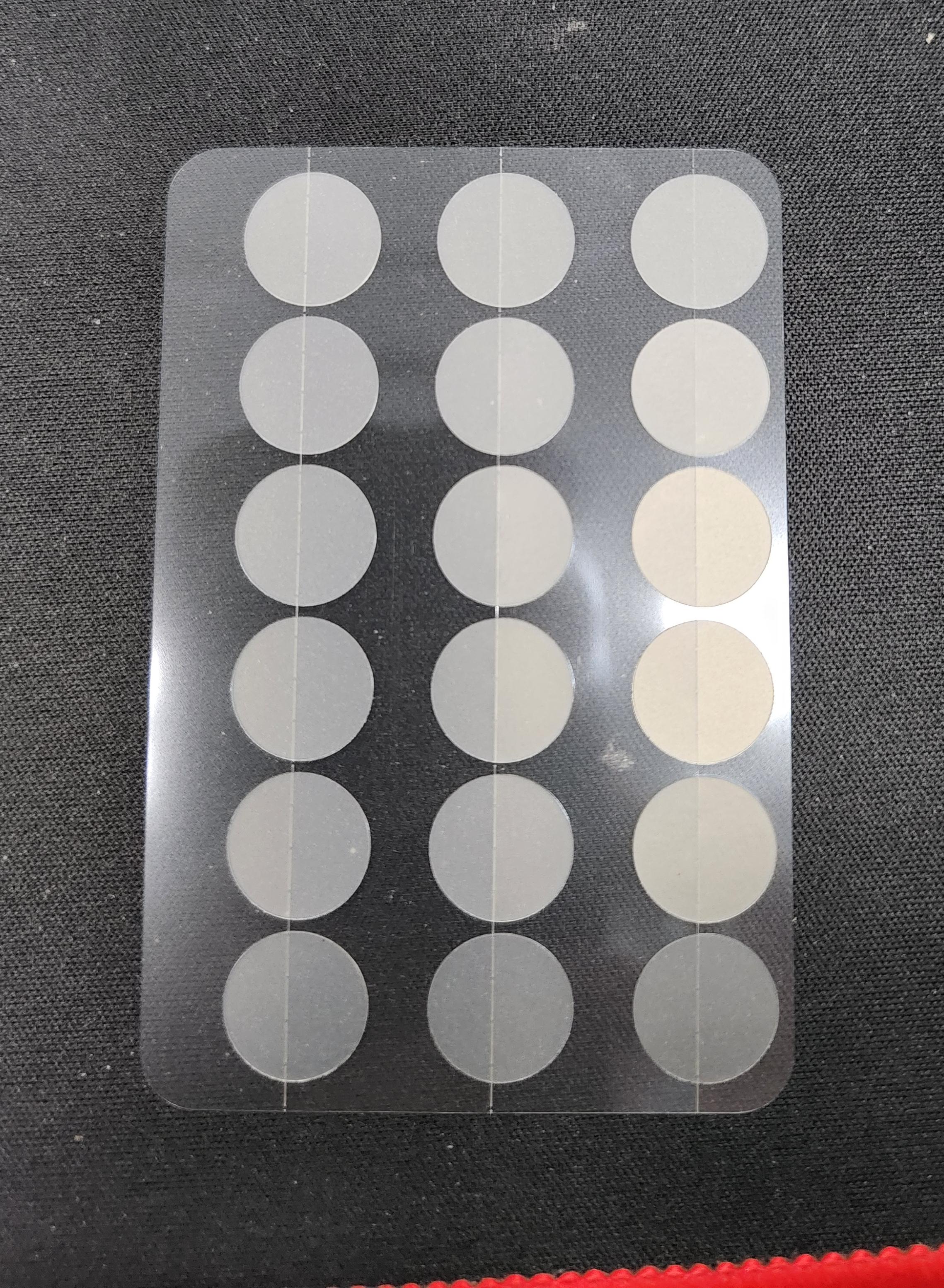 Clear round hydrogel spot patches developed in Korea by B4 LAB